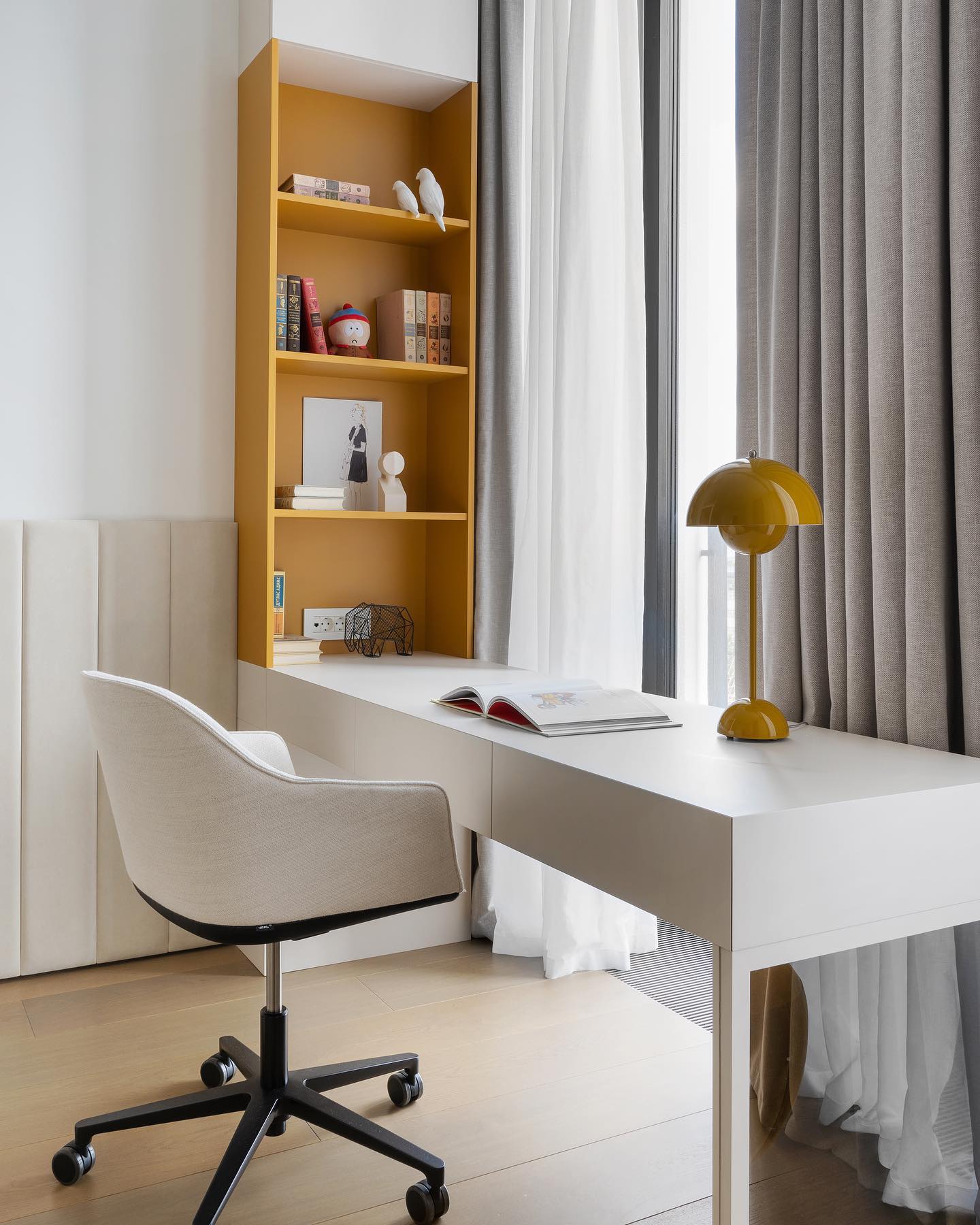 Fiore Table Lamp - 50cm