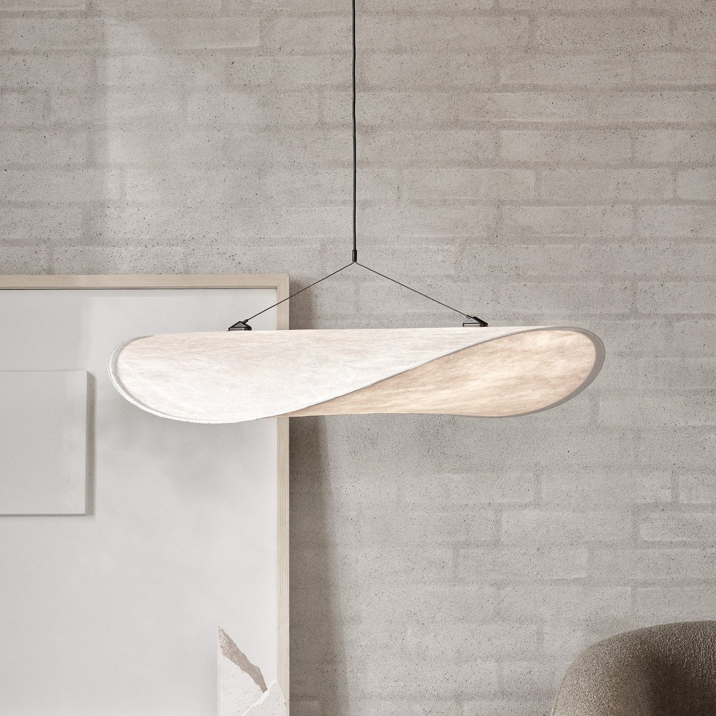 Lune Pendant - Dupont Paper - White/Black