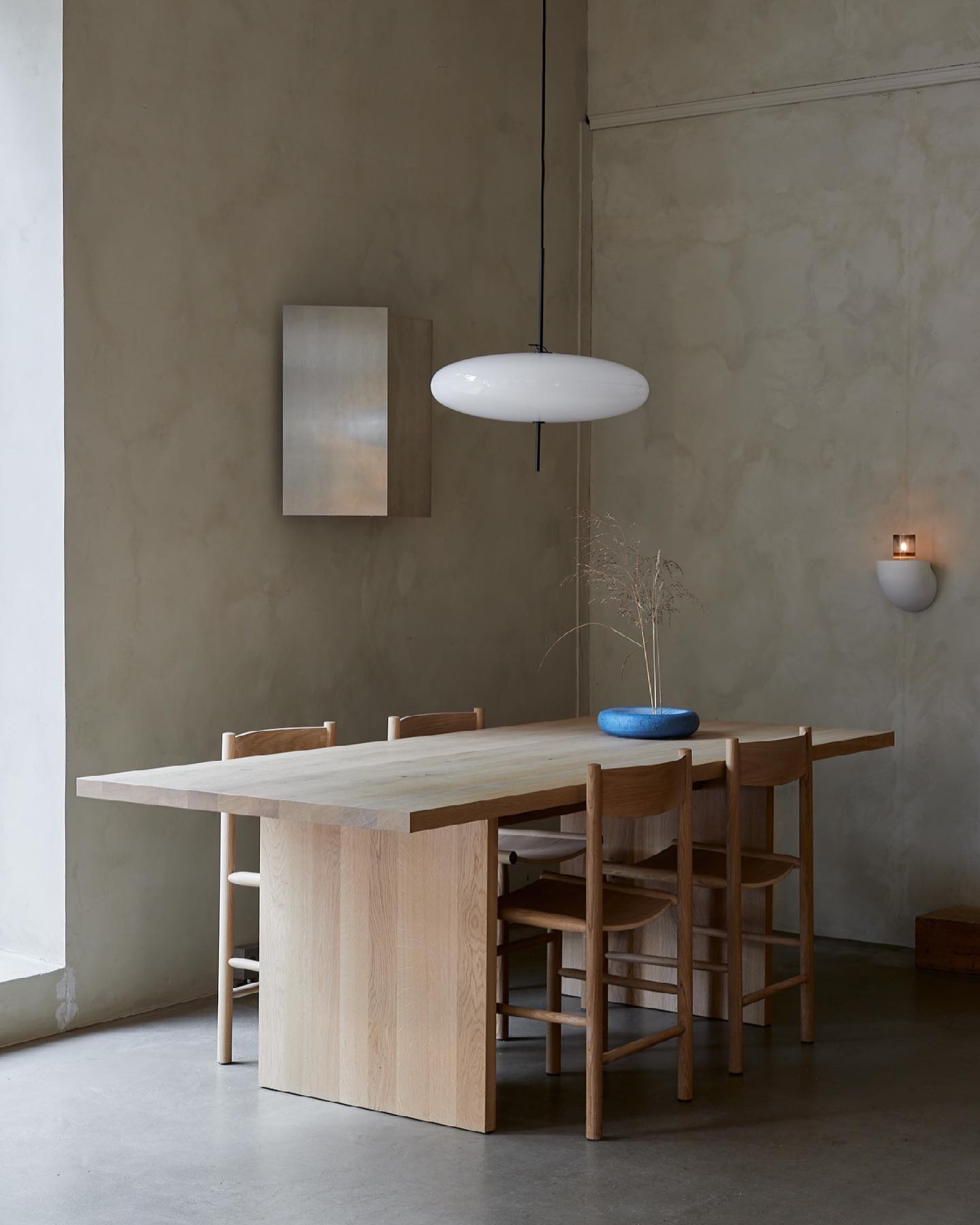 Moderna Pendant - White