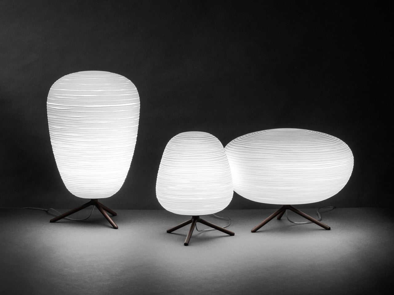 Kami 1 Lantern Table Lamp - Satin Glass