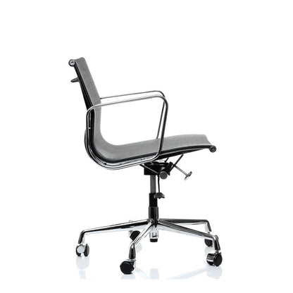 Eames EA117 Office Chair - Premium Reproduction - Mesh - Polished Aluminum Frame