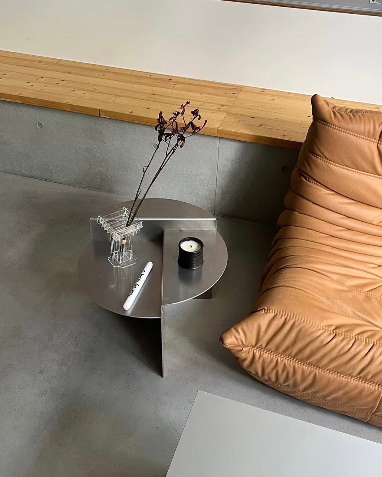 The Join Round Side Table - Aluminum
