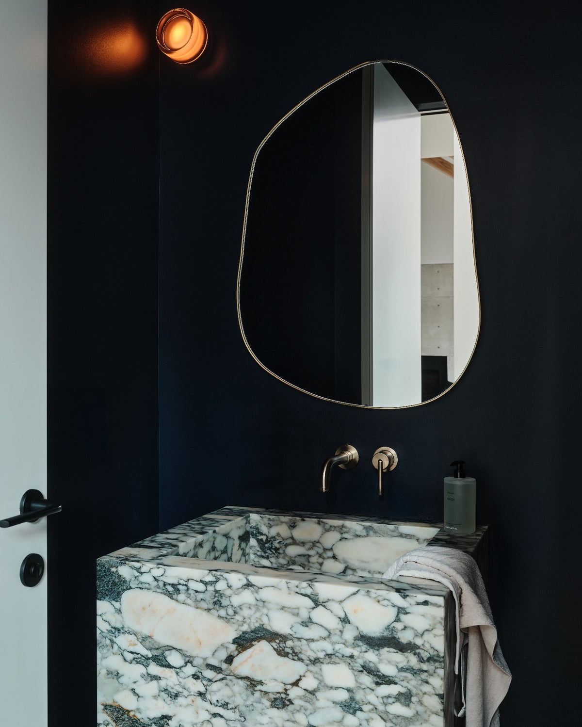 Helio Round Glass Wall Sconce