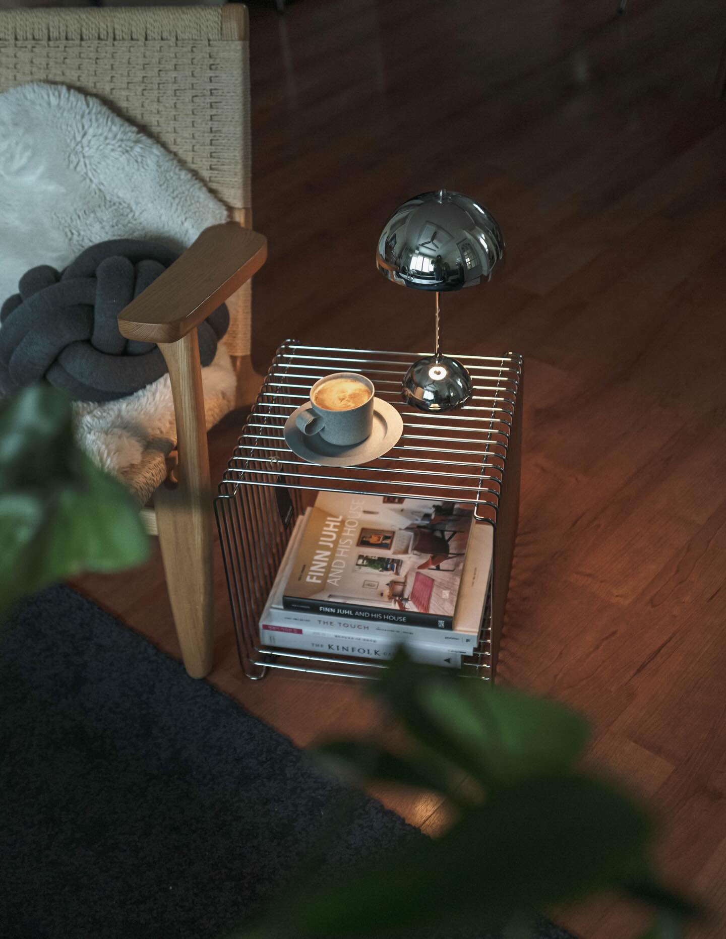 Linea Wire Side Table - Stainless Steel