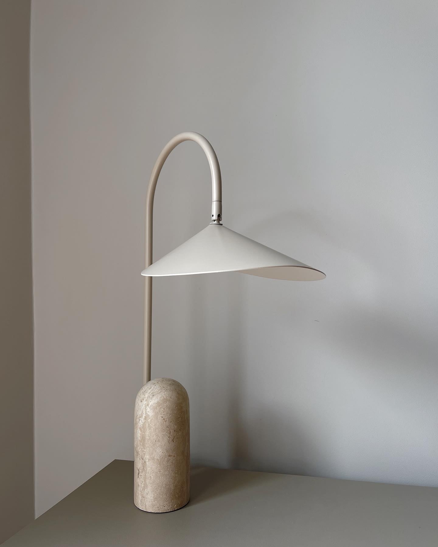 Leaf Table Lamp - Travertine
