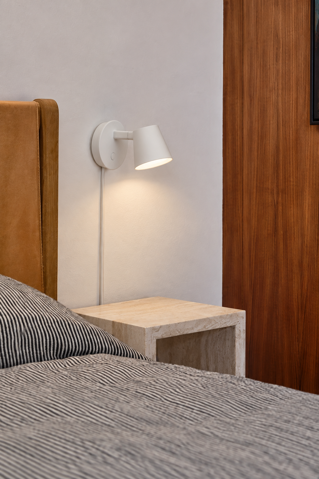 Miller Wall Lamp - White