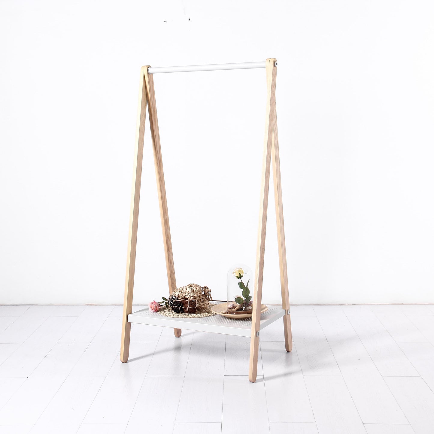 The Nordic Valet - Clothes Rack Small (Arrival June)