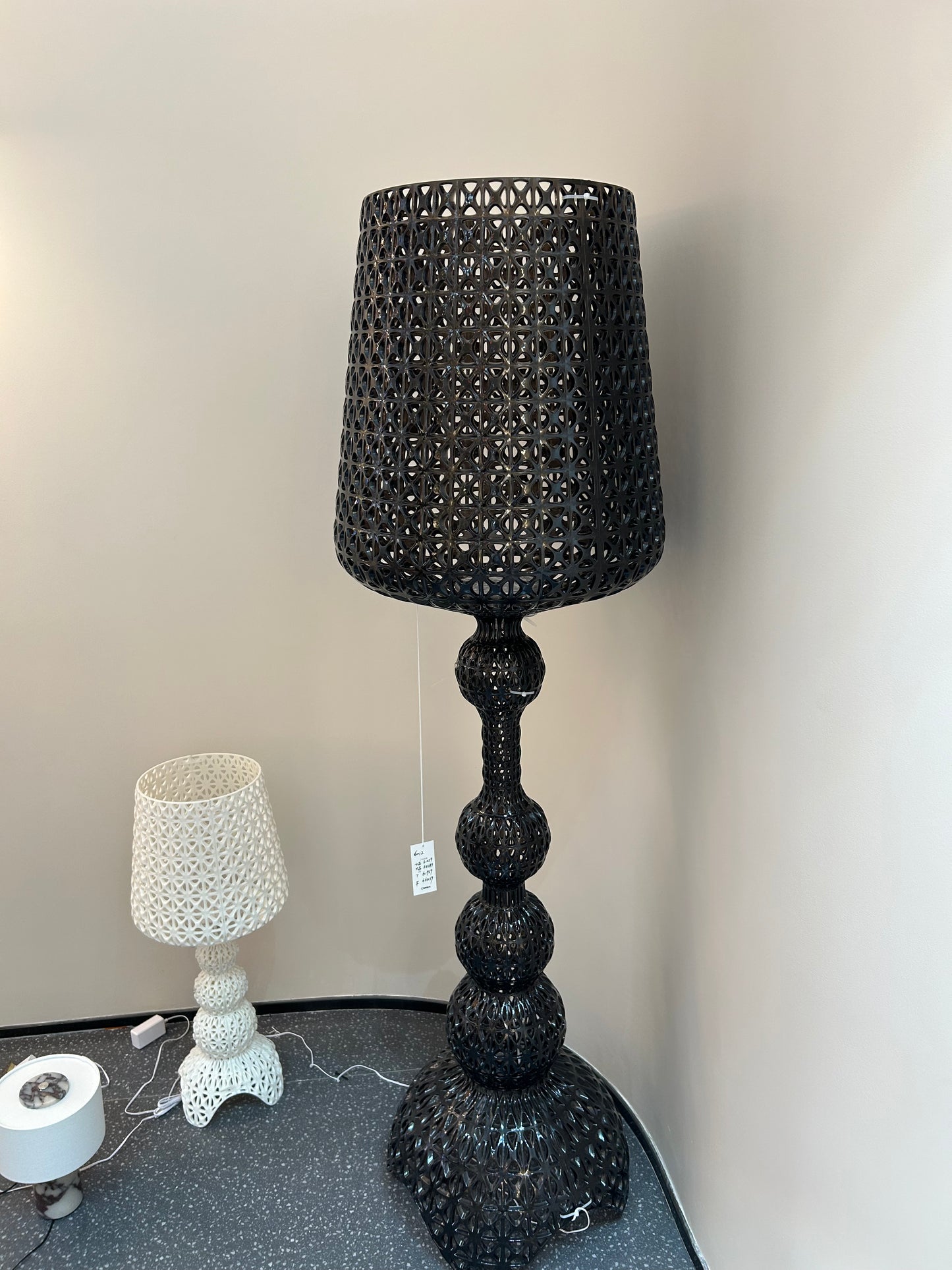 Phantom Floor Lamp 166cm - Black