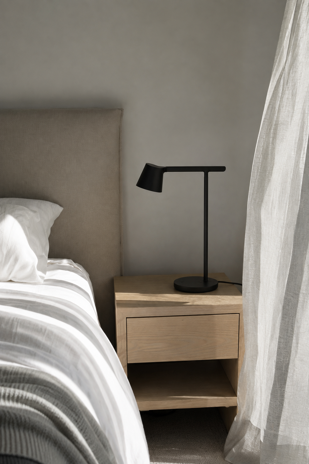 Miller Table Lamp - Black