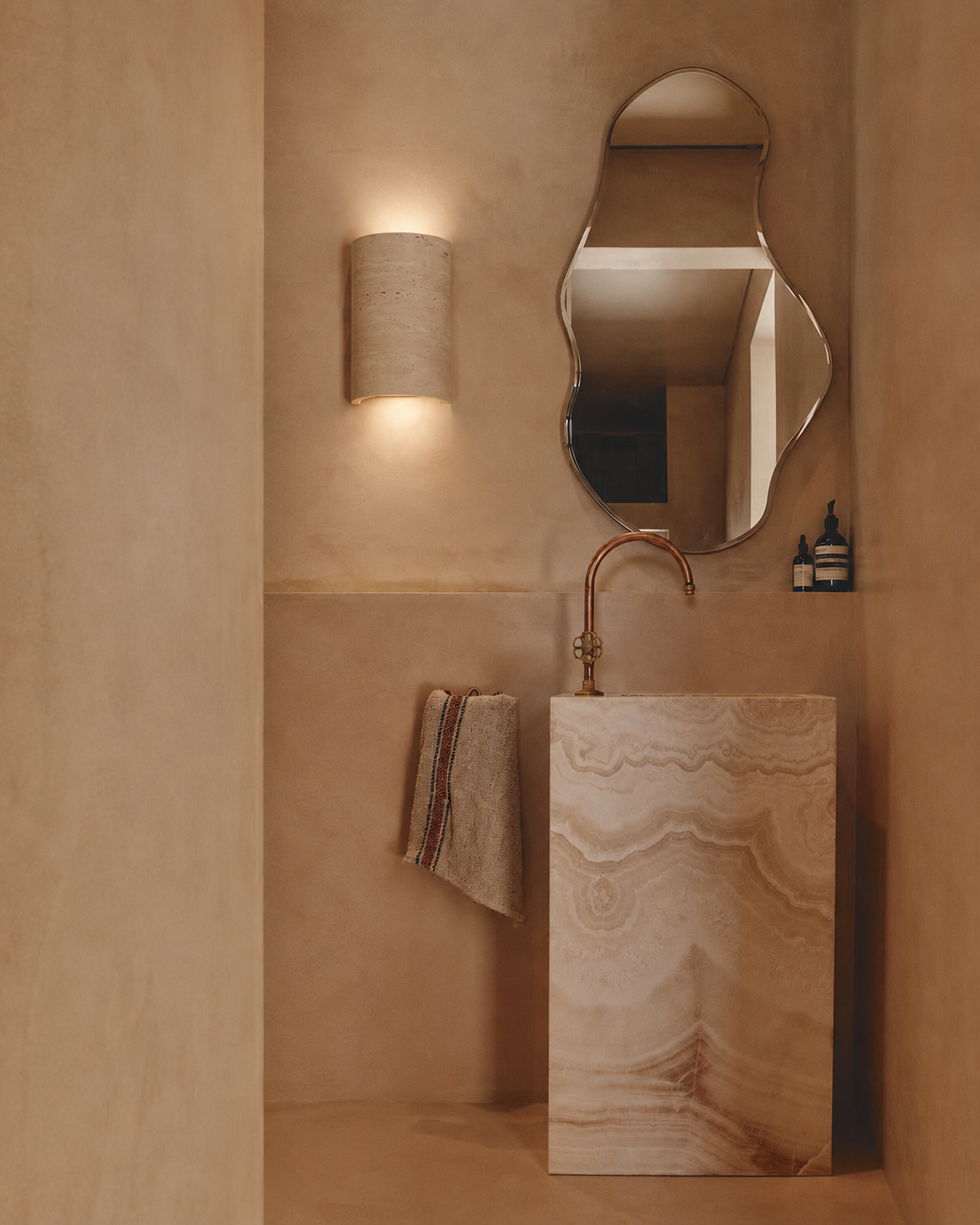 Tivano Light Up/Down Wall Sconce in Travertine (Indoor & Outdoor)