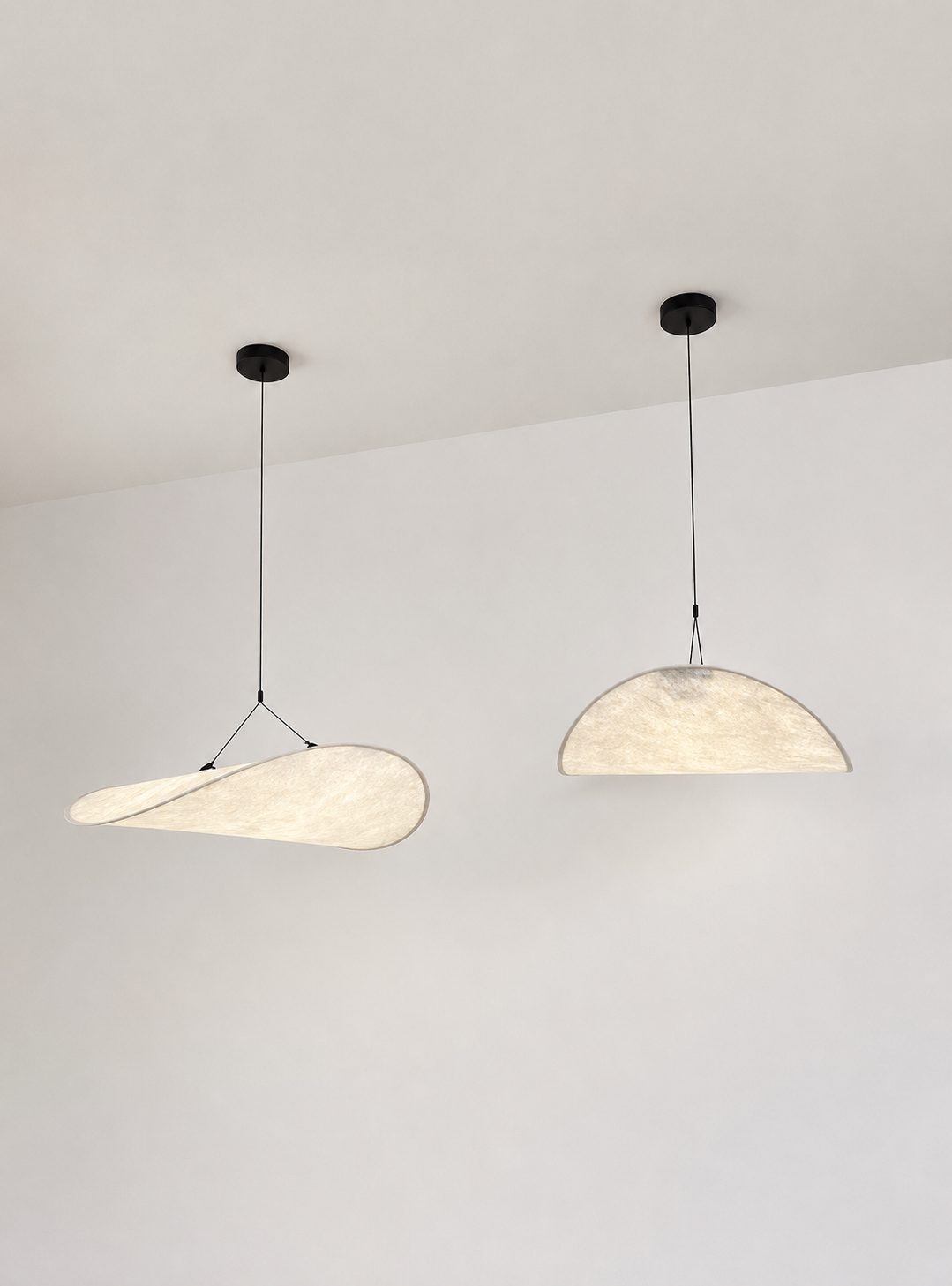 Lune Pendant - Dupont Paper - White/Black