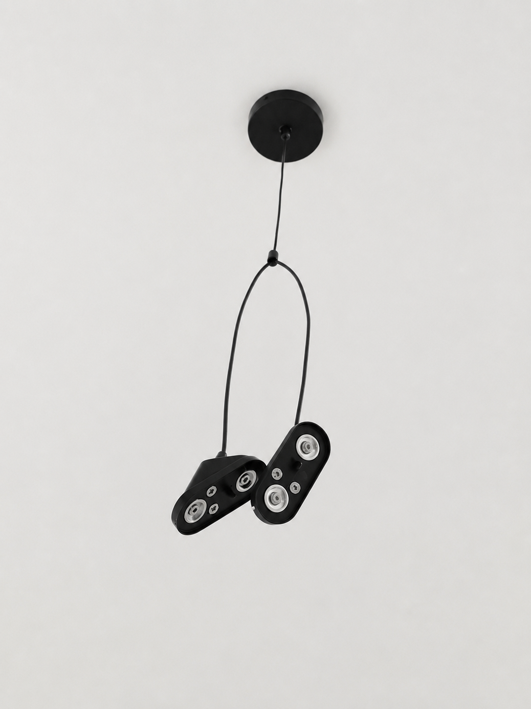 Lune Pendant - Dupont Paper - White/Black