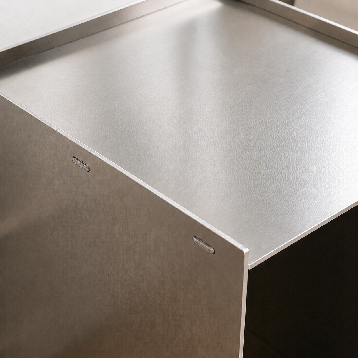 The Join Side Table - Aluminum