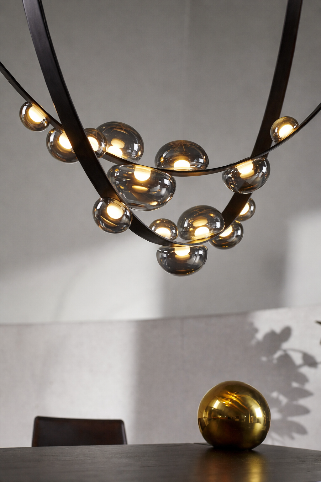 Vetro Ceiling Light - Black - 300cm