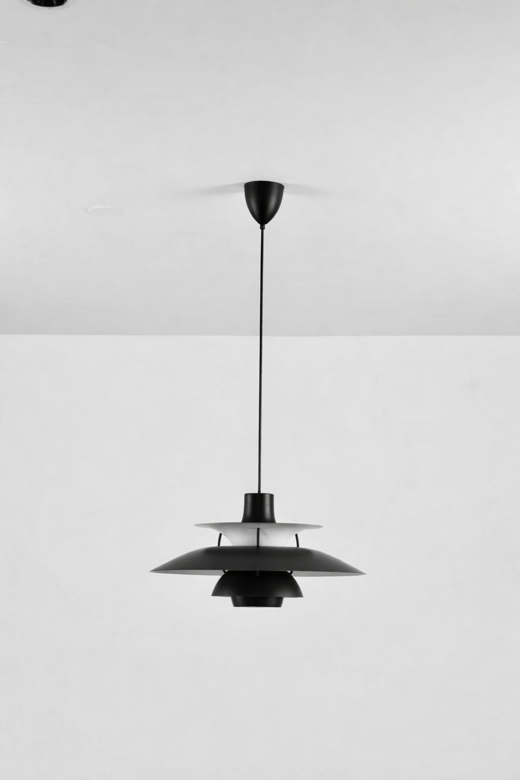 Forma Pendant - Black