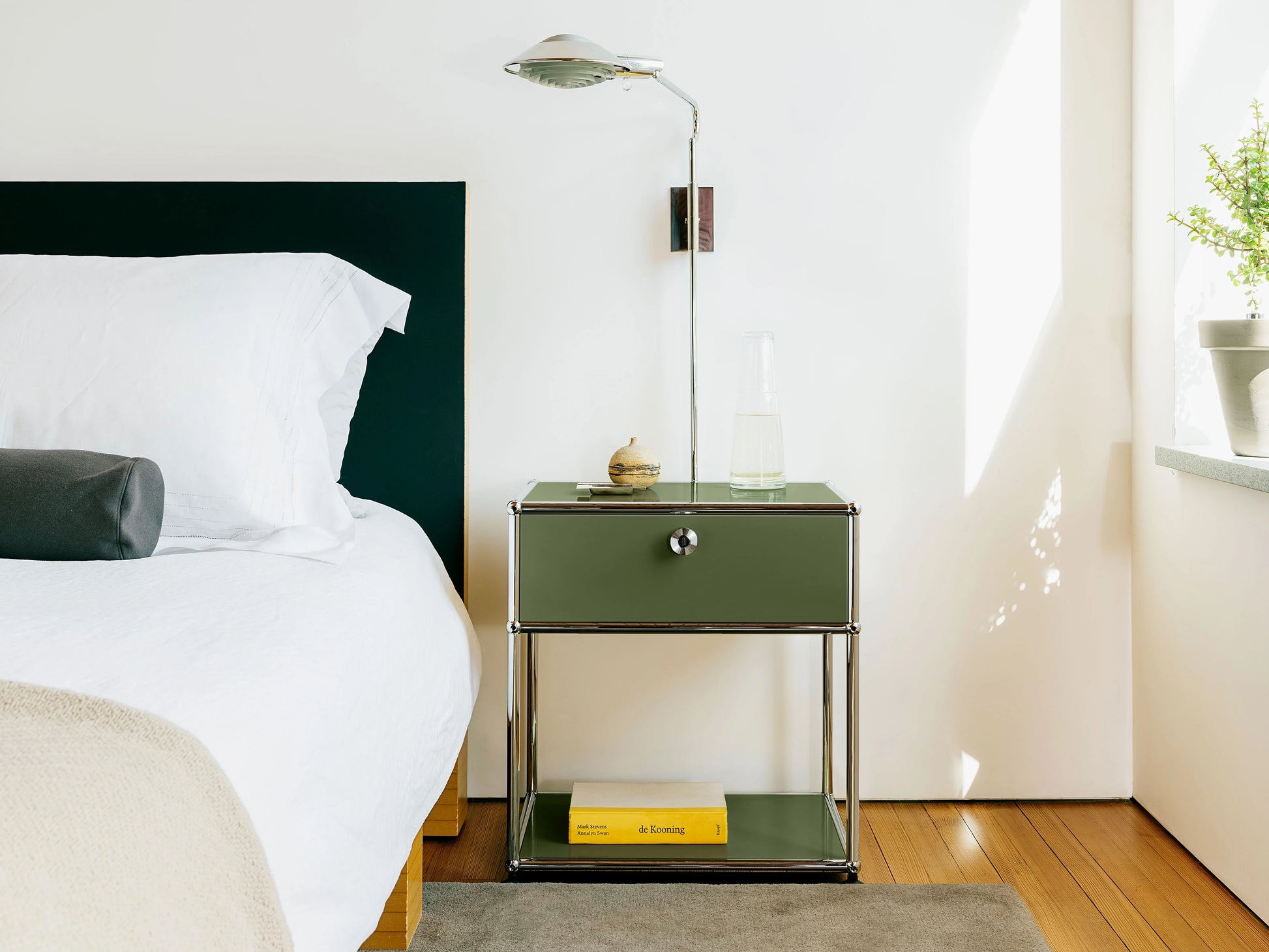 Haller Side Table M54