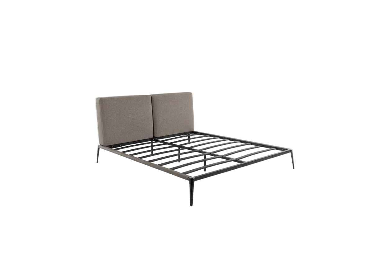 Mistral Bed
