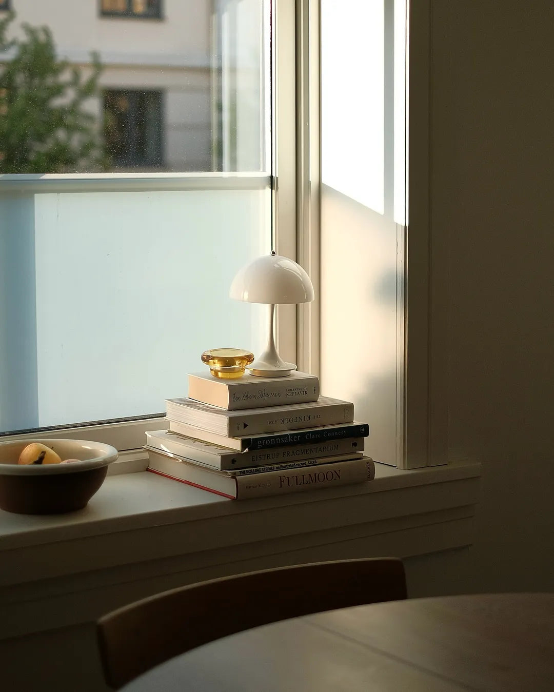Hugo Portable LED Table Lamp 160