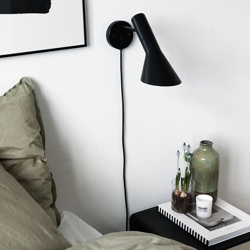 Jacobsen Wall Lamp - Black